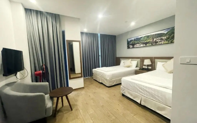1986's Hotel