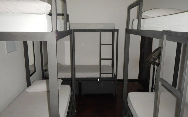 Pura Vida Hostel