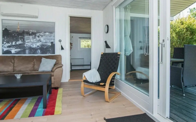 6 Person Holiday Home in Allingabro-by Traum