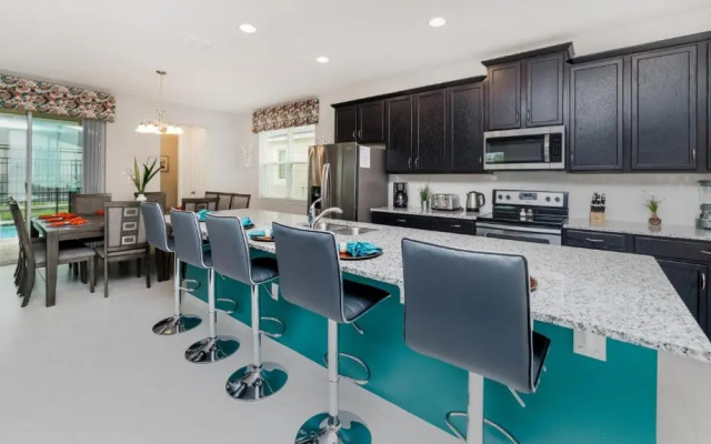 9000 Egret Mills Terrace