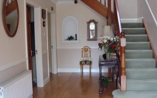 Knockmoy House B&B