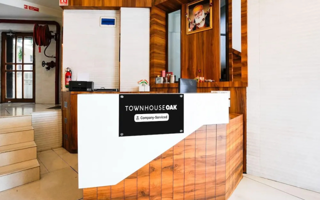 Super Townhouse Oak Vashi