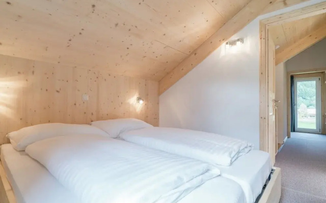 Exclusive Chalet With Whirlpool