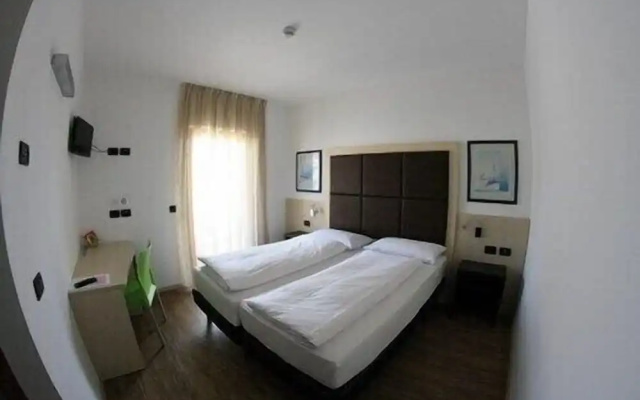Villa Cameras