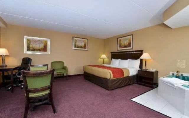 Comfort Inn Grove City