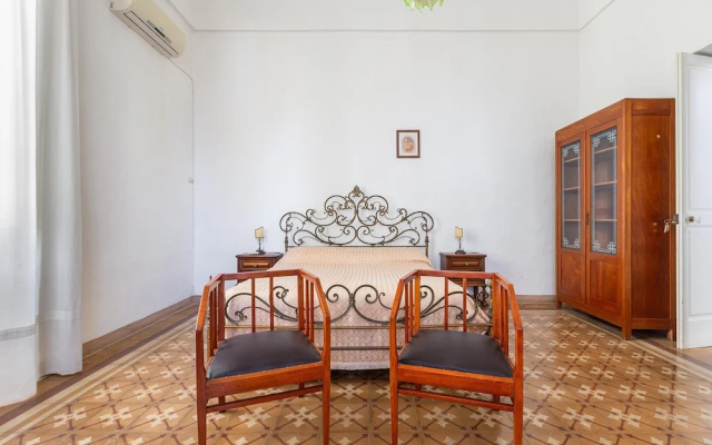 3728 Villa Donna Linda by Barbarhouse