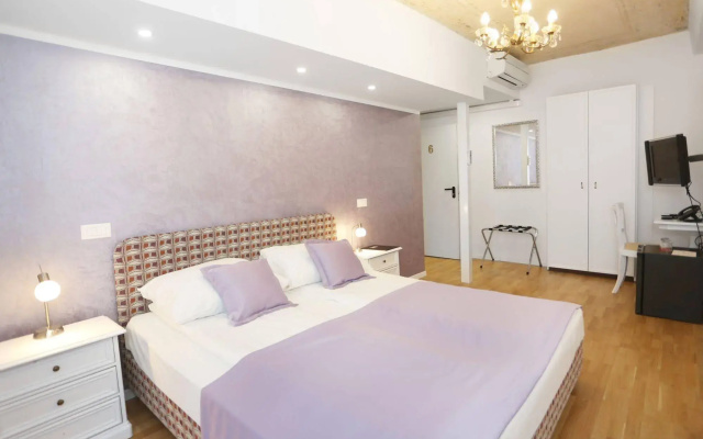 Hotel Galleria