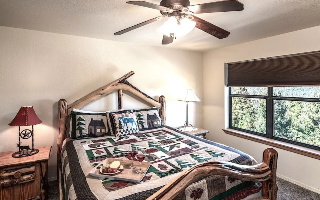 Ain't No Better View by Ruidoso Vacation Rentals