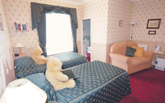 Buckinghams Hotel