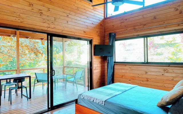 Thoas Lodge
