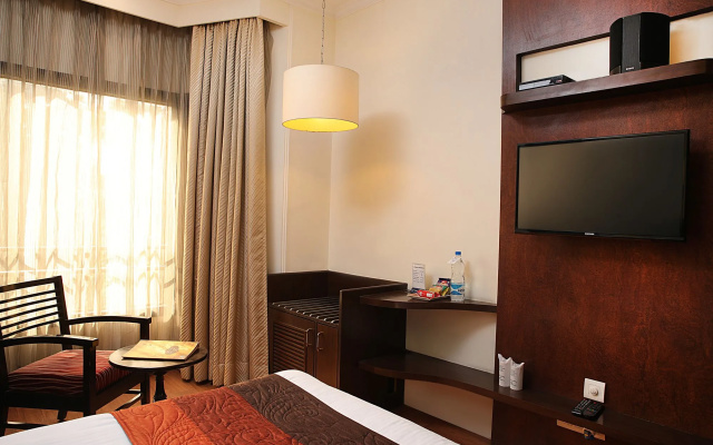 Ahuja Residency JCM 77 DLF Phase II