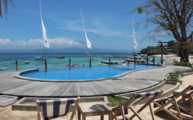 Le Nusa Beach Club