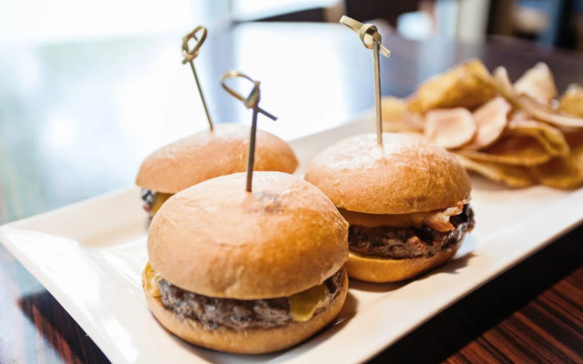 Holiday Inn Express And Suites Seattle Downtown - Lake Union by IHG