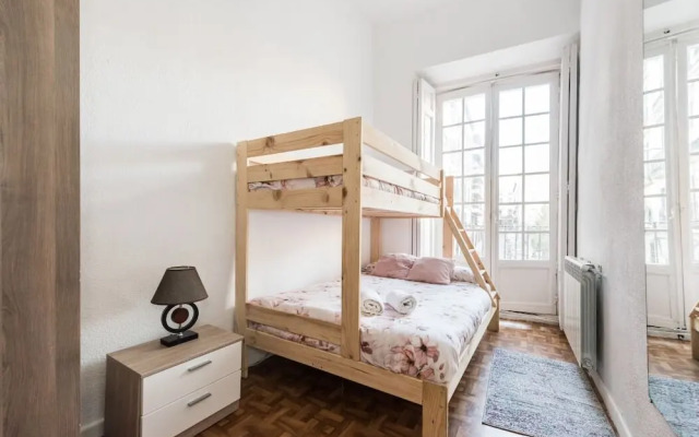 M&F Infantas Apartamento