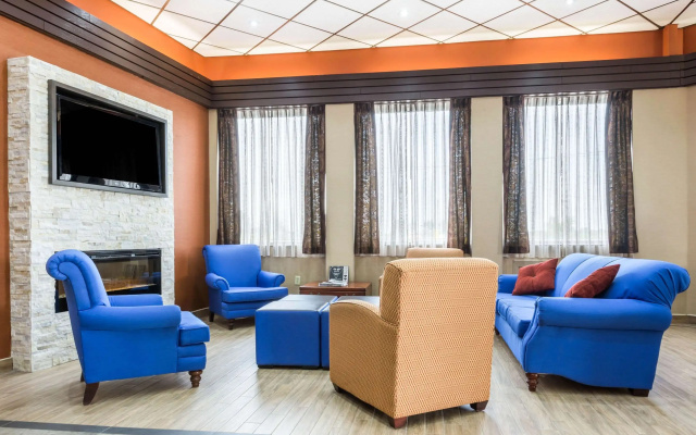 Comfort Inn & Suites Barrie