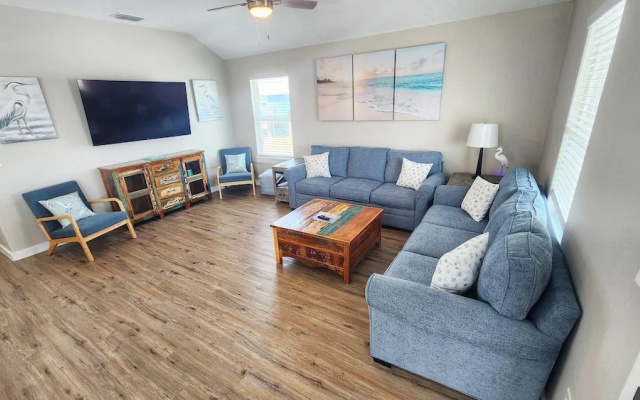 The Blue Heron by Silver Sands Vacation Rentals