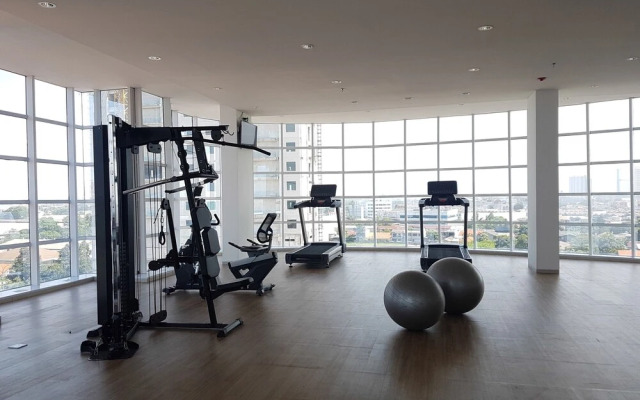 Studio With City View At Tree Park Cikokol