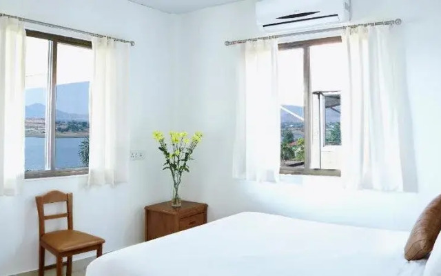 Savana Lake Resort