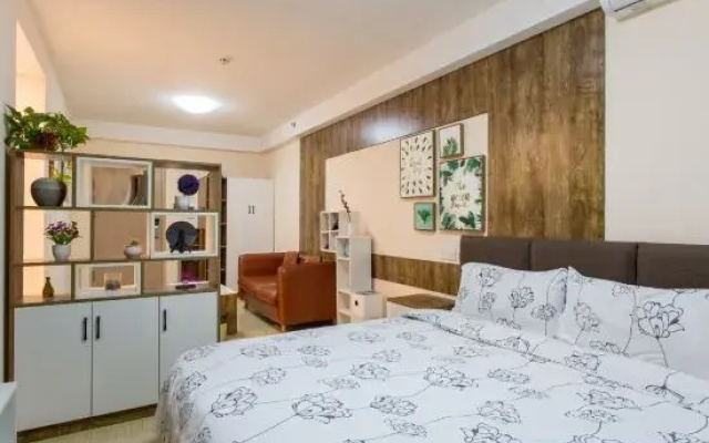 Blueberry chain hotel apartment (Linyi peoples Square)