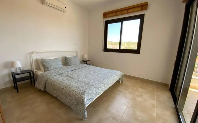 Peace in Pissouri