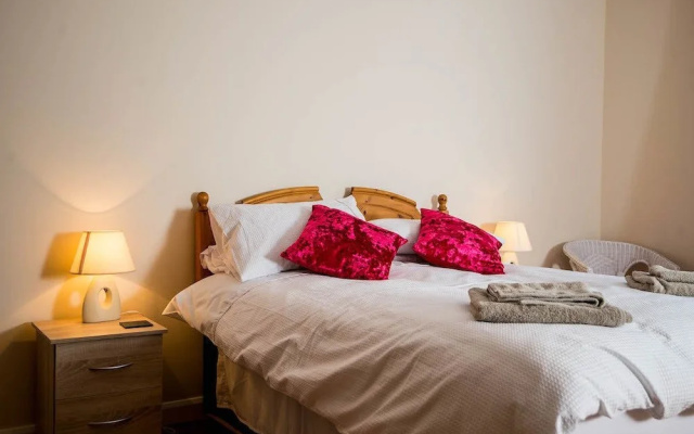 Round Park Annexe