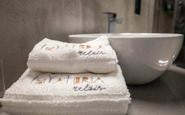 Materia Relais