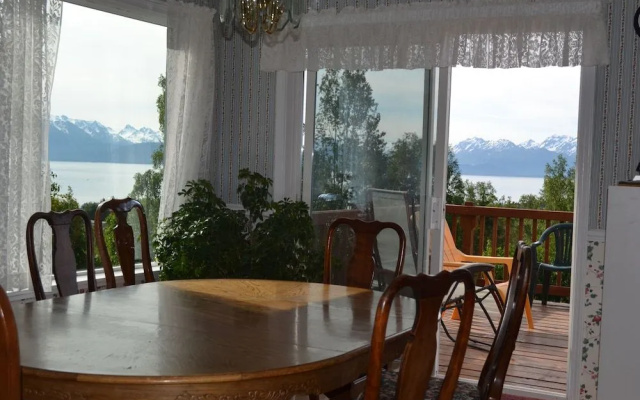 Pioneer Inn Guesthouse