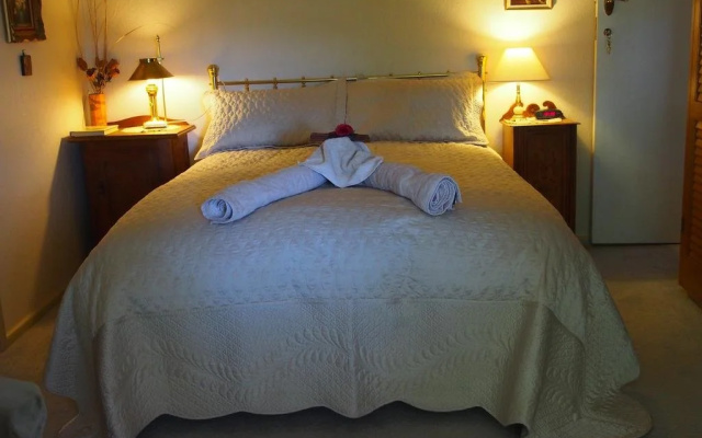 A Winter-Rose Cottage B&B