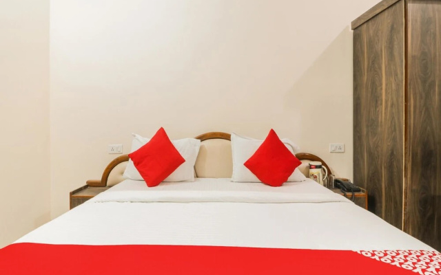 Oyo 26140 Hotel Vashistha