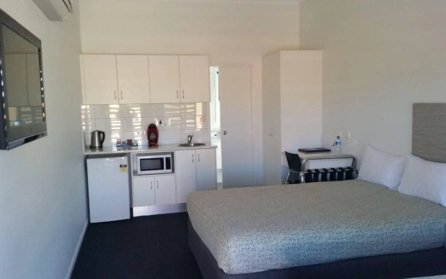 Emerald Park Motel