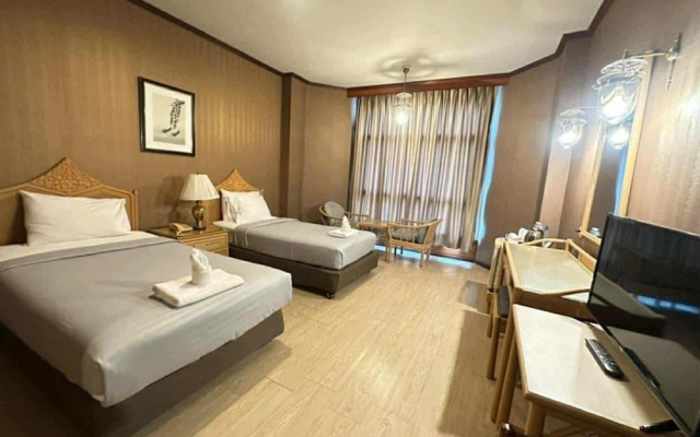 Lertthanee Hotel