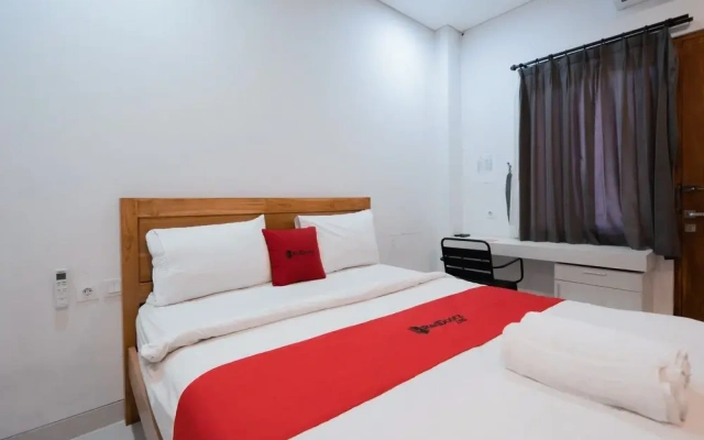RedDoorz Plus @ Kencana Residence Jimbaran