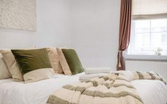 Charming 1-Bed Apartment in Lewisham