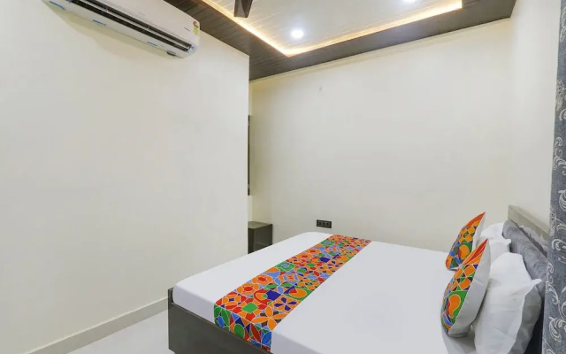 FabHotel Awadh Inn