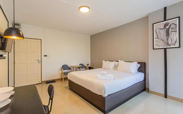 Infinite Hotel at Ratchada
