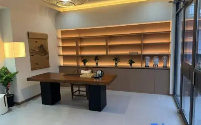 Xinzhou Benshuilange Wenquan Homestay (Qicun)