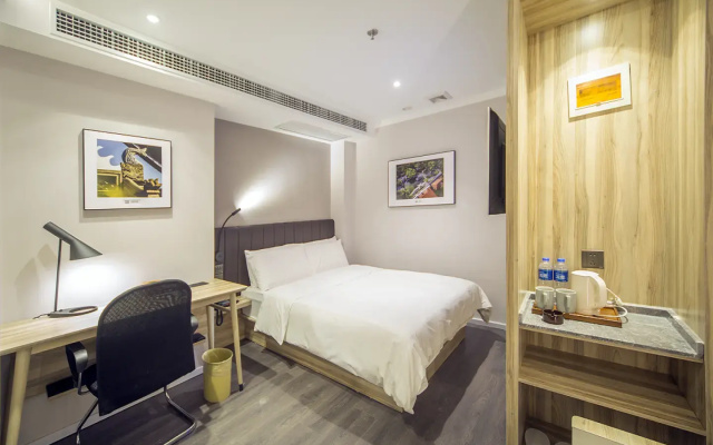 Hanting Express Nanjing Zhongshan East Road President Palace