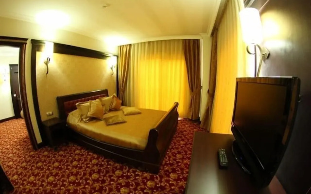 Grand Ozeren Otel & Spa