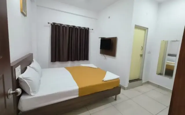 iROOMZ Relax Inn Lodge
