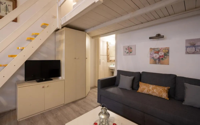 Close to San Pietro and Castel S Angelo Loft Gianicolo