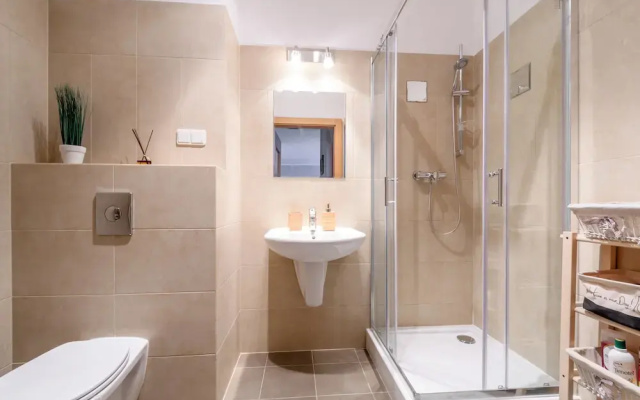 M&R Apartament Airport Marina Mokotow II