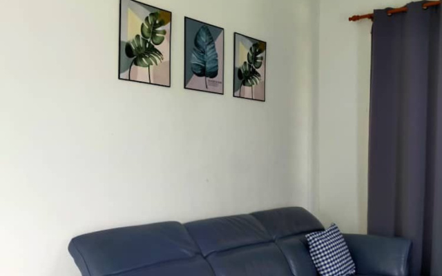 Homestay Selesa KBB 2 Guest House