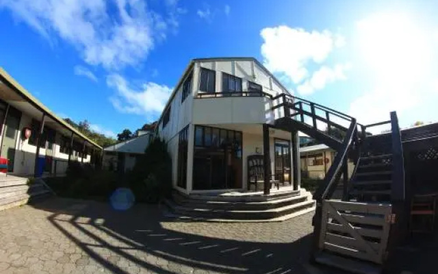Stewart Island Backpackers