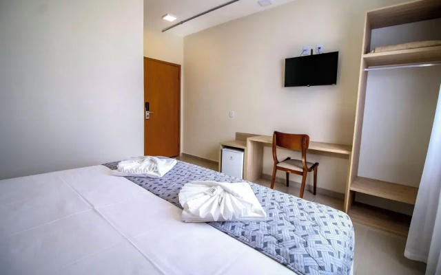 Mlg Hotel