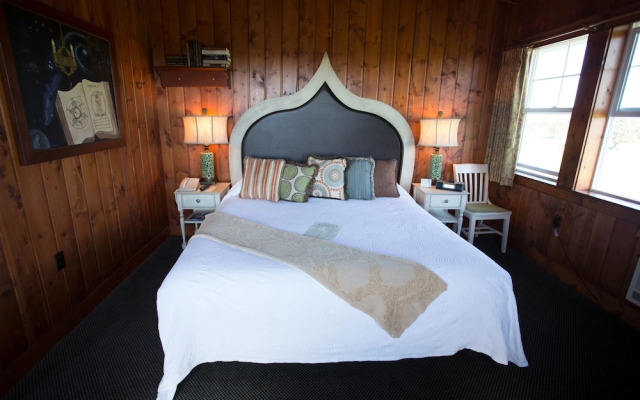 McMenamins Gearhart Hotel