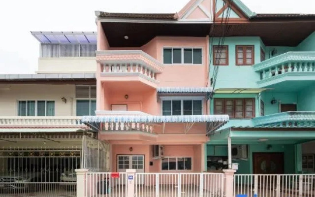 Spacious 4BRTownhouse|BTS Onnut|10 Guests| Parking