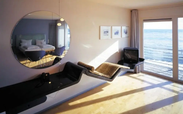 Atoll Apartments