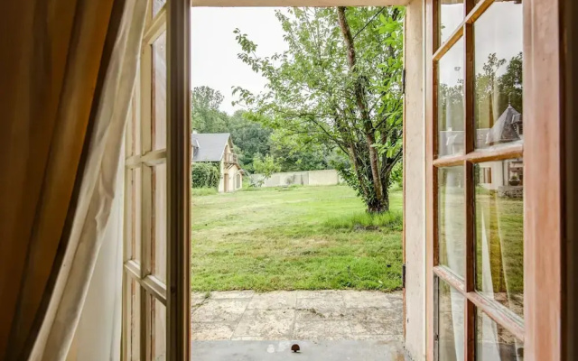 Holiday Home in a Park in Raizeux With Terrace