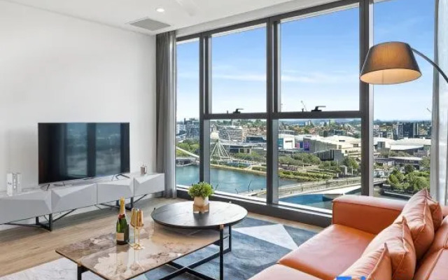 CASSA ONE - Luxury Full River-View Apartments In Brisbane City