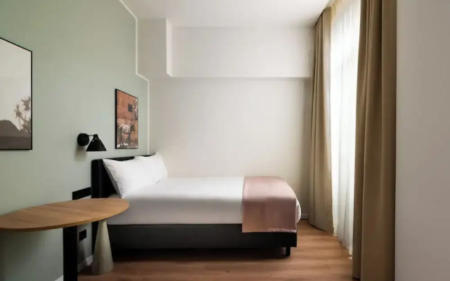 Limehome Athens Agora